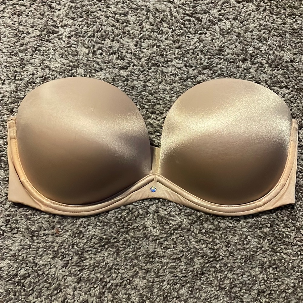 VS strapless bra